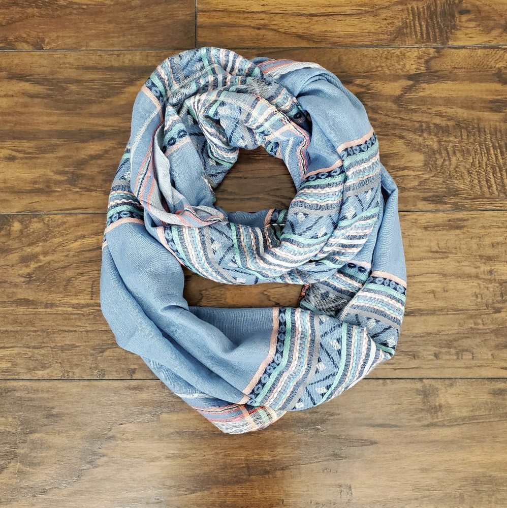 Weave Pattern Infinity Scarf